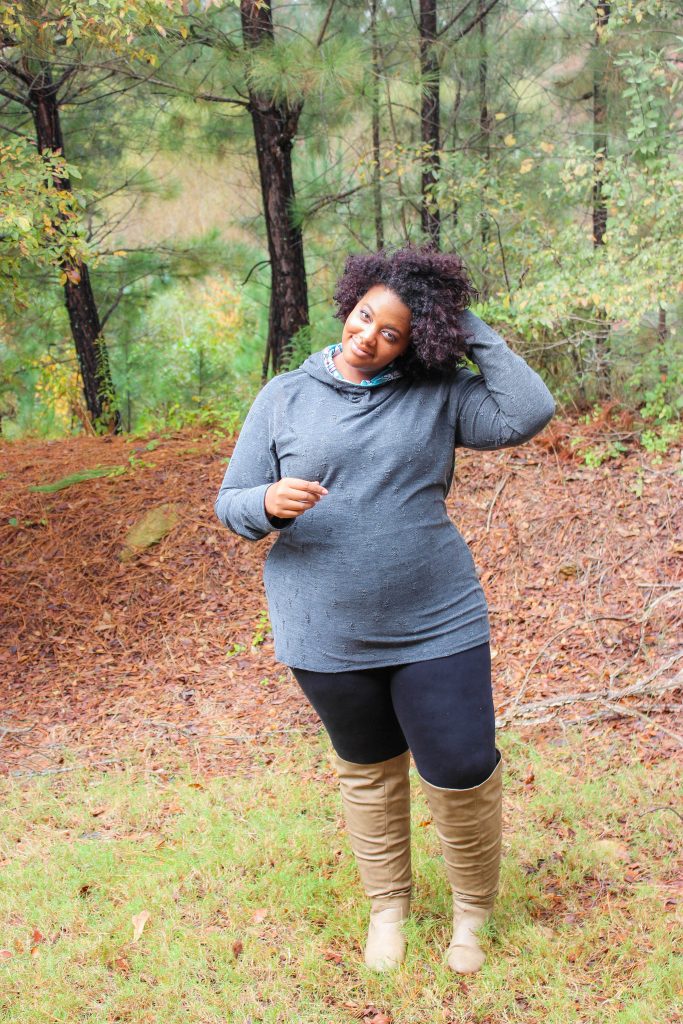 It's boots & hoodie season! I couldn't be more excited now that I have the perfect hoodie pattern to go with the season! Check out deets here. 